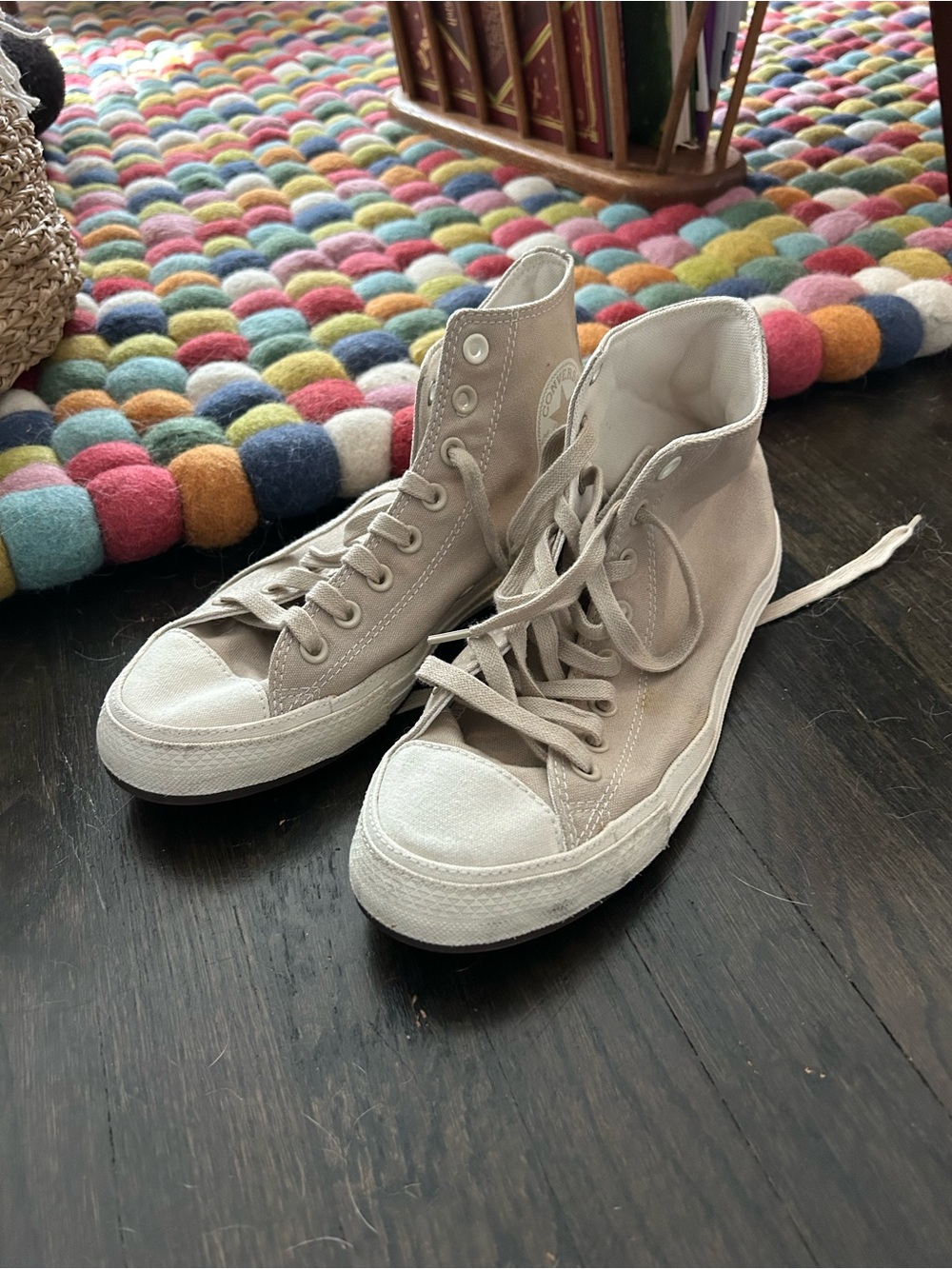 Unisex Tan Converse (10 Womens, 8 Men’s)